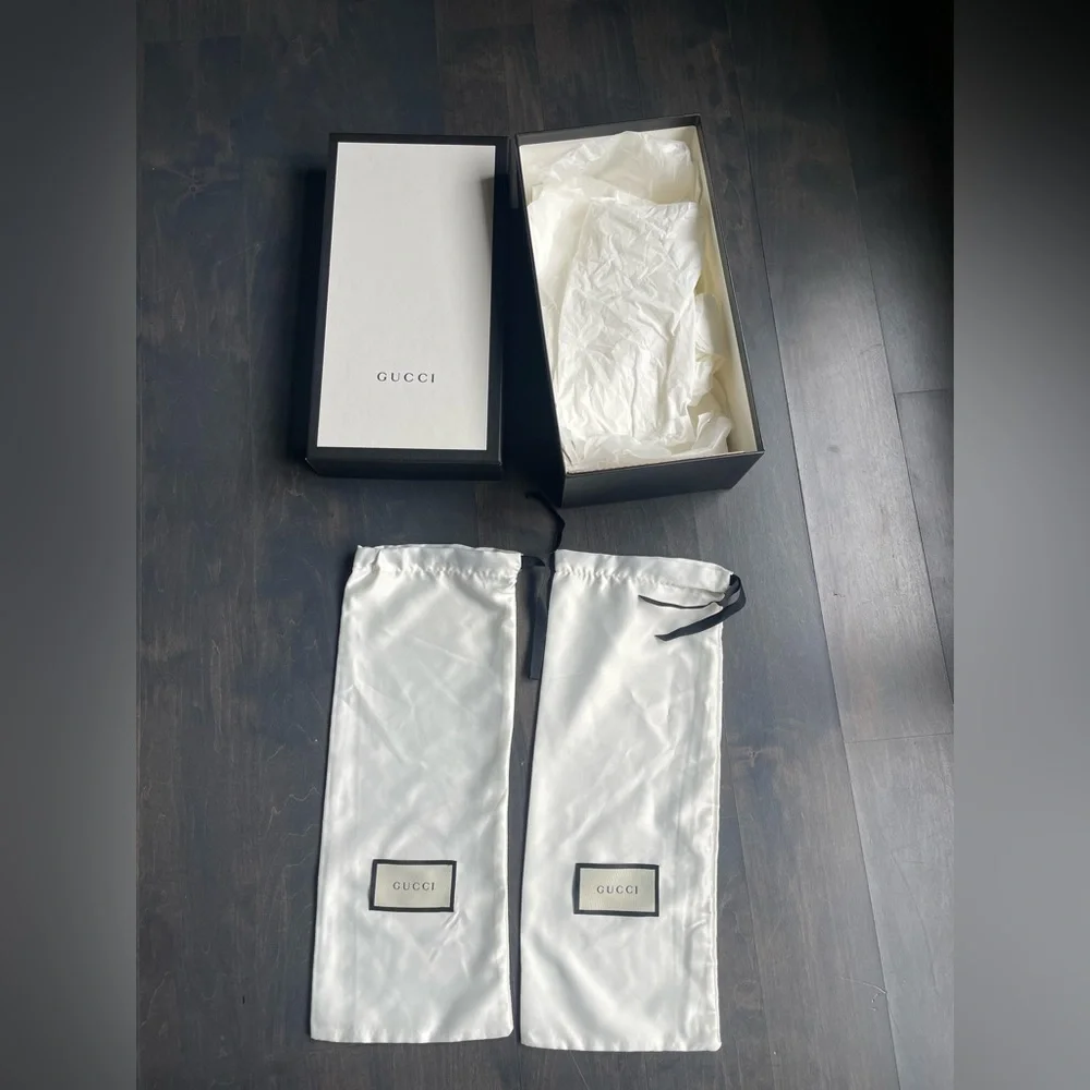 Gucci shoe box and dust bags - Picture 5 of 5